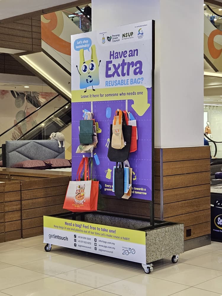 Rebag Station @ Gurney Plaza (6)